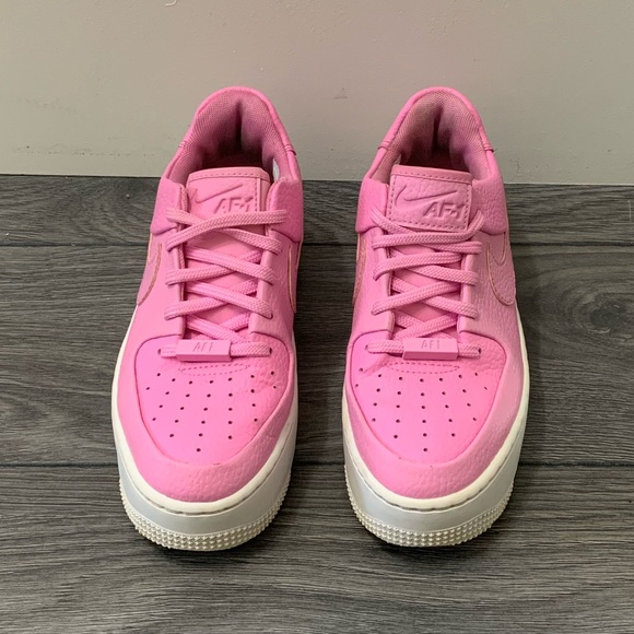 Air Force 1 Sage Low - Picture 3 of 8